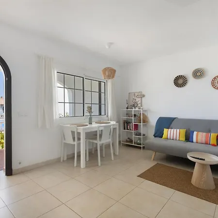 Casa En Playa Con Terraza *